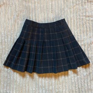 Cute Short Skirt with inside Shorts (Skorts)